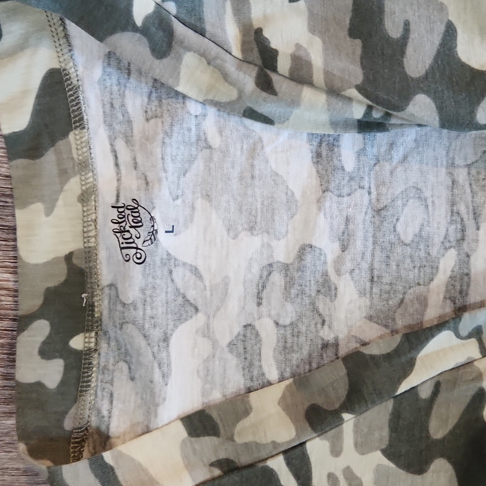 Tickled Teal Camo Cardigan - Picture 2 of 6
